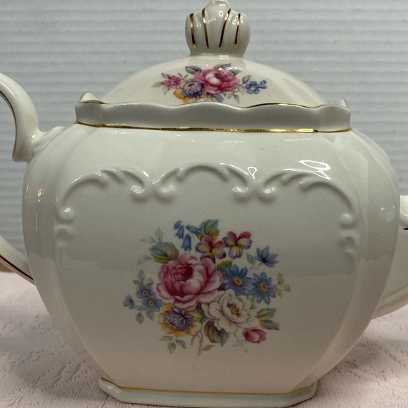 Vtg Windsor by James Sadler Cube Pink Rose Floral Bouquet Teapot with Lid Gold - Picture 5 of 16